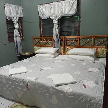 Mulu D Cave Homestay Exterior photo