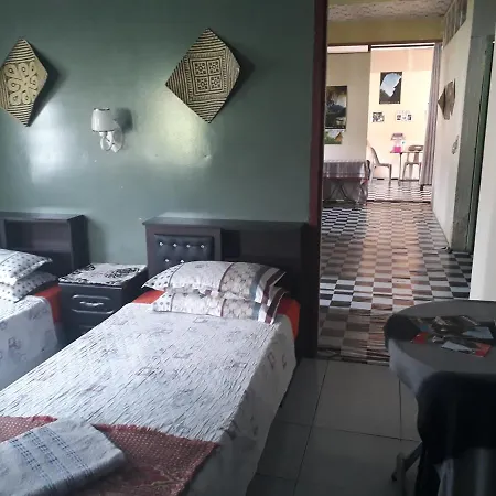 Mulu D Cave Homestay Exterior photo