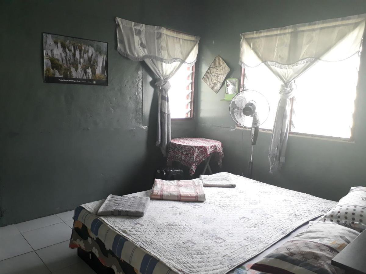 D Cave Homestay